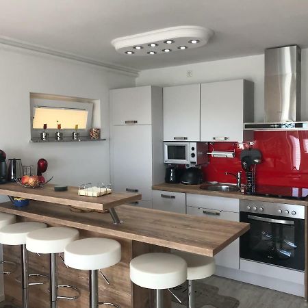 Stilvolles Appartement 吕登沙伊德 外观 照片