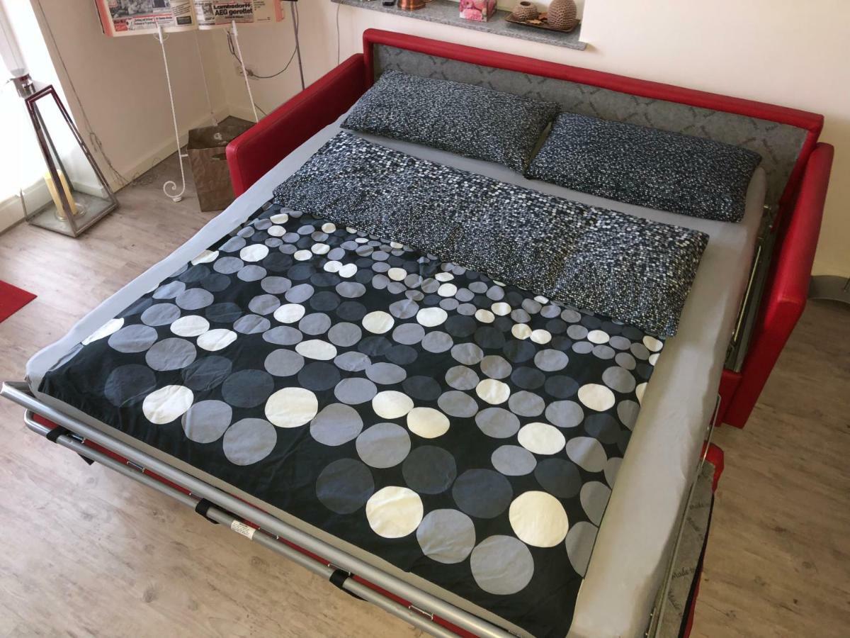 Stilvolles Appartement 吕登沙伊德 外观 照片