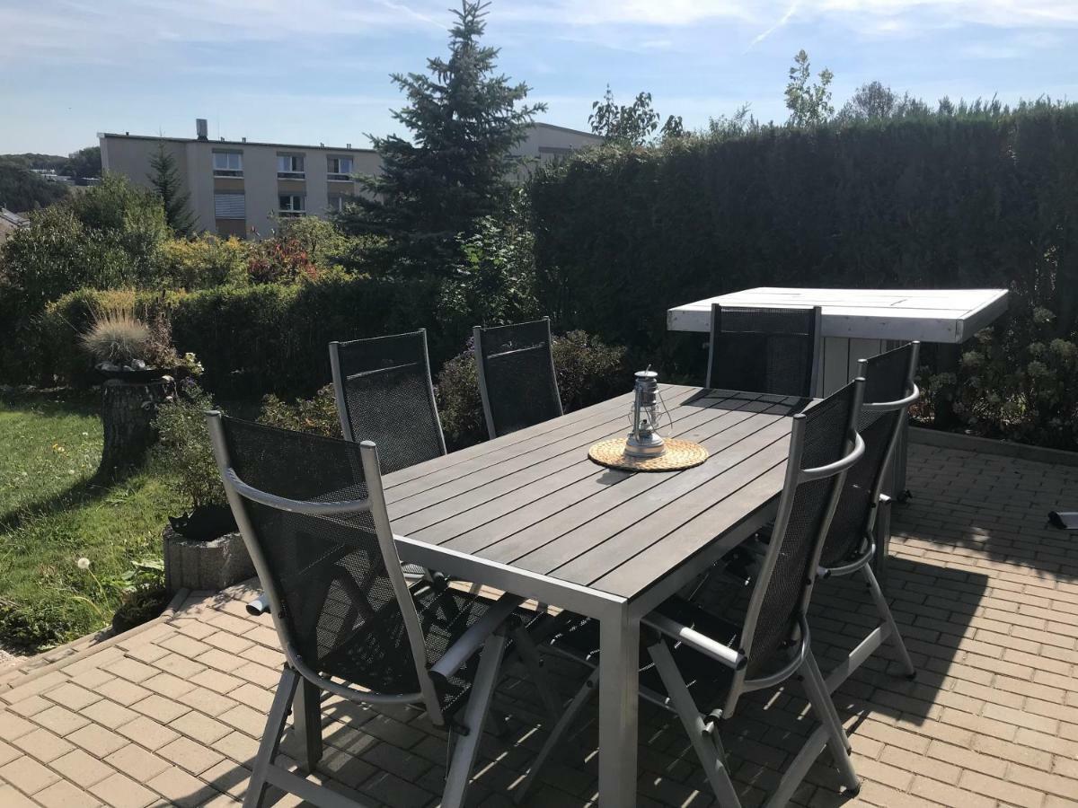 Stilvolles Appartement 吕登沙伊德 外观 照片